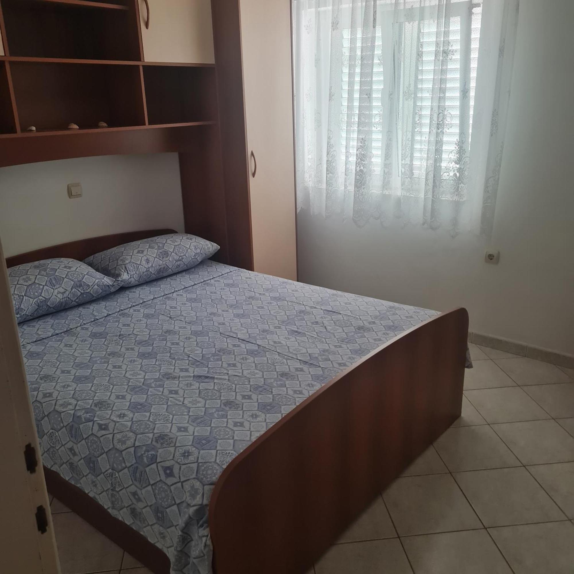 Apartment Karuza Rukavac Vis Zimmer foto