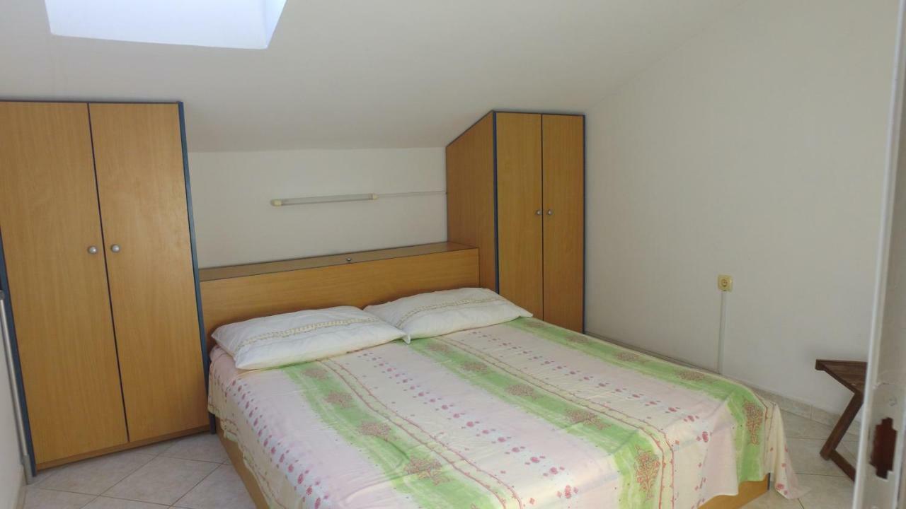 Apartment Karuza Rukavac Vis Exterior foto